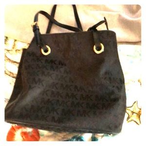 Authentic Michael Kors Bucket Bag